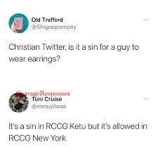 The screenshot is from Twitter, with a "savageresponses" watermark superimposed on it