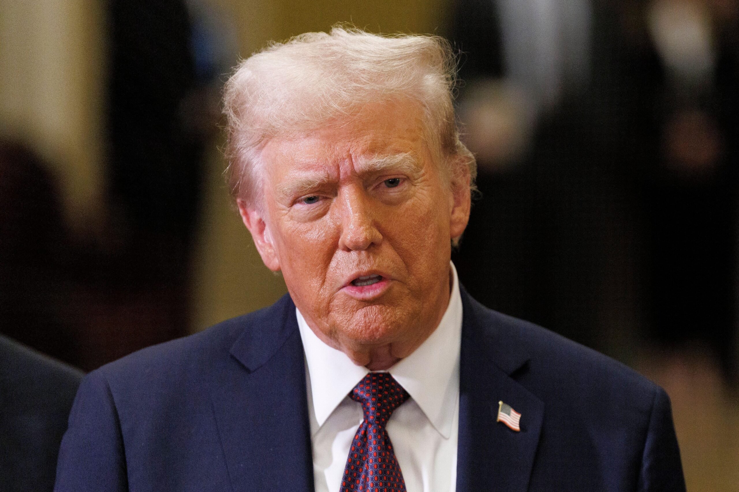 Analysis reveals nearly a million Trump memecoin Investors lost $3.8 billion